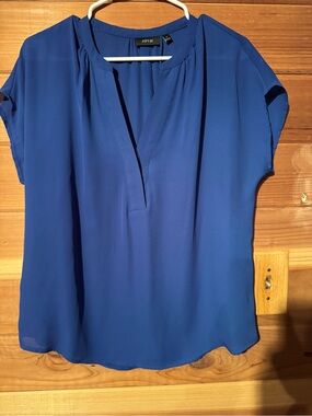 Apt. 9 Cobalt Blue Split V-Neck Short Sleeve Blouse
